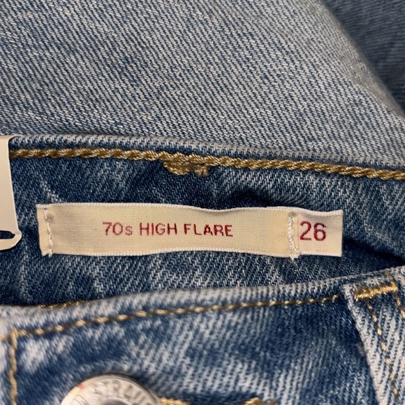 Levi’s 70's High Flare Women's Jeans - Picture 14 of 15